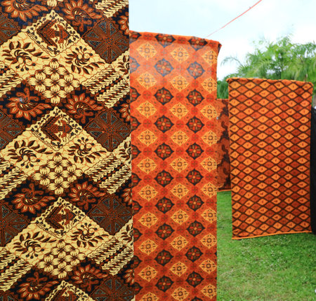 Thai silk pattern in the market