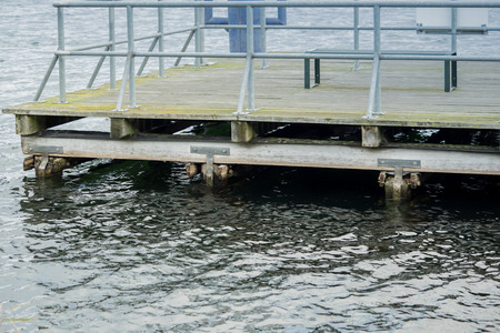 A jetty on the lake at the MÃ¼ritzの写真素材