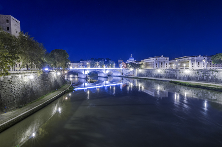 Italy, Rome, Lungotevere - It was 17/10/2013 in Rome and this is a shot session taked in the night with long time exposure.の写真素材