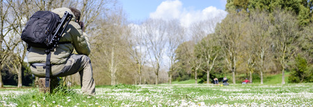 Italy, Rome, Villa Dora Pamphili - 06 March 2016: Photographing among the daisies scattered throughout the park is a wonderful feelingのeditorial素材