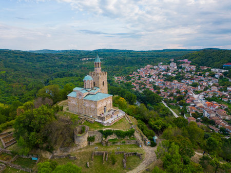 An aerial view of Veliko Tarnovo reveals a Bulgarian city rich in history and culture, with its beautiful buildings, streets, and picturesque hills.の写真素材