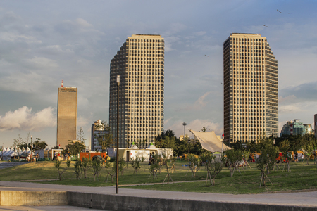 SEOUL, SOUTH KOREA - AUGUST 28: Yeouido Hangang Park in the summer Photo taken on AUGUST 28, 2016  in Seoul,South Koreaのeditorial素材