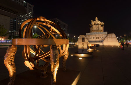 SEOUL, SOUTH KOREA -  JUNE 18: Statue The king sejong of south Korea. at kwanghwamun square     Photo taken on june 18 2017Â in Seoul South Korea.のeditorial素材