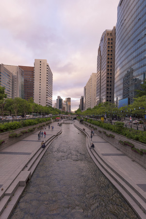SEOUL, SOUTH KOREA - MAY 18: Cheonggyecheon Stream photo taken on may 18, 2018 in Seoul South Koreaのeditorial素材