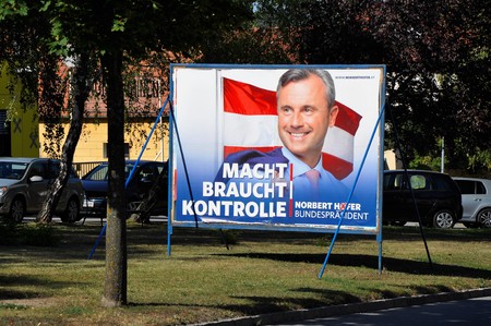 Breitenbrunn, Burgenland, Austria â September 1, 2016: Billboard with Norbert Hofer, candidate FPO party in presidential election, which will be repeated in December 2016 because of manipulation with votes.のeditorial素材