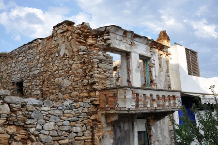 Ruin of house in Old Alonissos Chora in Greeceのeditorial素材