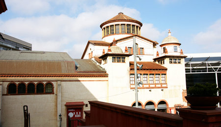 Front of the building of the teatre lliure in the Mercat de les flors, Barcelonaのeditorial素材