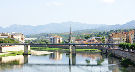 Bridge and sculpture tribute to the fallen in the Battle of the Ebro in Tortosa, Tarragonaの写真素材