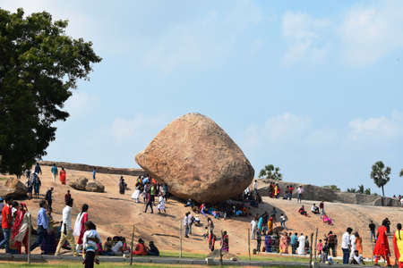 MAHABALIPURAM ON 28 DEC 2019 :Krishna's butterball, the giant natural balancing rock in Mahabalipuram, Indiaのeditorial素材