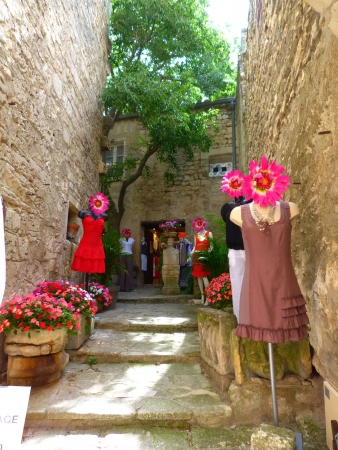Street with mannequins in the village of Baux, Provence, Franceの写真素材