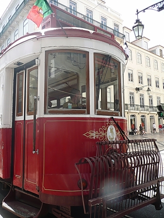 Tram in Lisbon, Portugalのeditorial素材