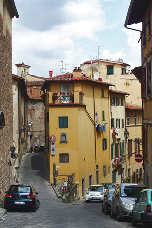 Costa San Giorgio, typical street of Florence, Italyのeditorial素材