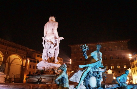 Biancone fountain at night, Piazza Signoria, Florence, Italyの写真素材