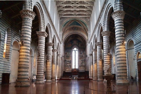 Interior of the cathedral of Orvieto, Italyのeditorial素材