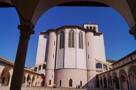 Apse and cloister of the Basilica of San Francesco in Assisi, Italyのeditorial素材