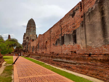 Ayutthaya Historical Park in Ayutthaya, Thailand in a summer dayのeditorial素材