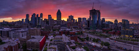downtown Montreal is in continuous real estate construction.のeditorial素材