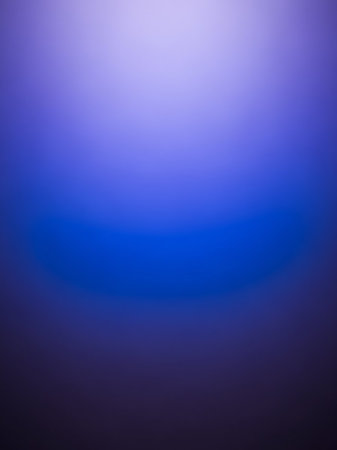 A smooth gradient transitions from deep dark purple at the bottom to vibrant electric blue in the middle and bright white at the creating a luminous effect.の素材