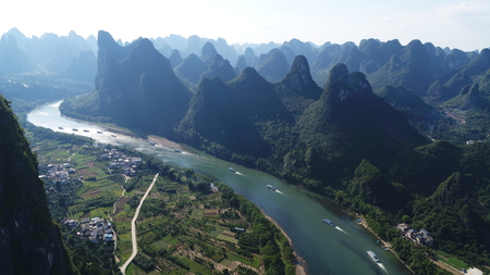 Li River, Yangshuo, Guilin, Guangxi, Chinaの写真素材