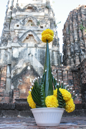 Flower decorated on tray with pedestalの写真素材