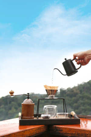 COFFEE HAND DRIP SET in JUNGLE
