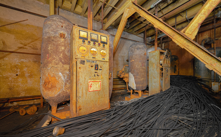 Old broken large apparatus for ultraviolet disinfection of water in abandoned old industrial labのeditorial素材