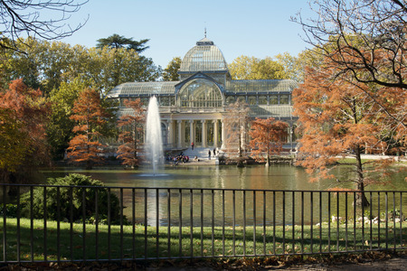 Crystal Palace, Retiro Park, Madrid, Spain. Monument to Alfonso XIIのeditorial素材