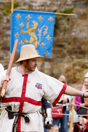 TONBRIDGE, ENGLAND - SEPTEMBER 8, 2018: Battle Heritage marshall prepares to start full contact combat at Tonbridge Castleのeditorial素材