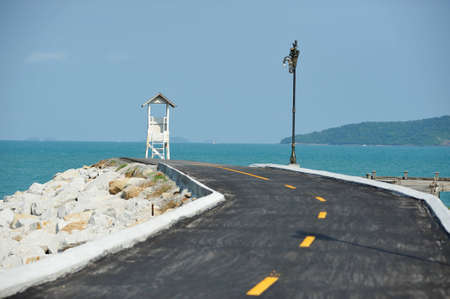 Road to the seaの写真素材