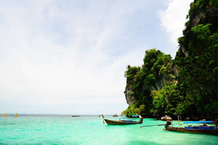 Cliff and the clear sea Phi Phi Leh Thailandの写真素材