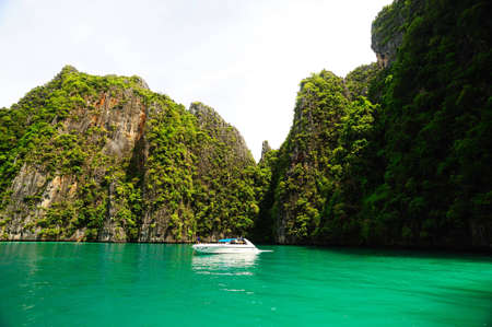 Cliff and the clear sea Phi Phi Leh Thailandの写真素材