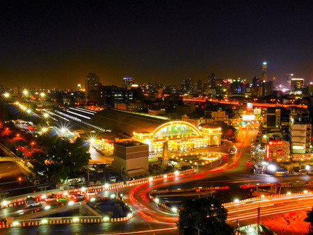 Bangkok, Thailand - June 12, 2017: Aerial view of Hua Lamphong Railway Station and cityscape in Bangkok at night. Hua Lamphong or Bangkok Railway Station is the main railway station in Bangkok.のeditorial素材
