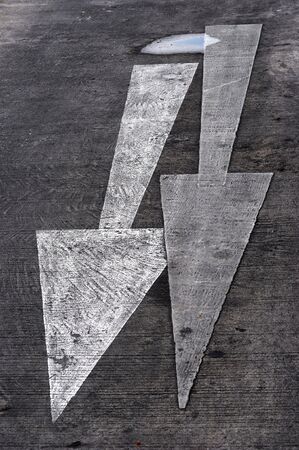 arrow sign