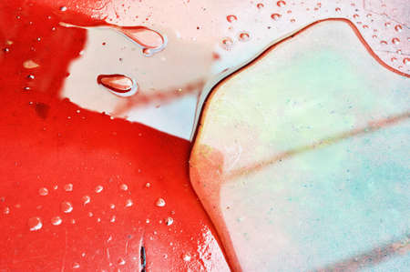 water on oil の写真素材