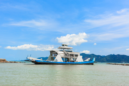 TRAT , THAILAND - SEPTEMBER 26 , 2016 : Port ferry boat in Koh Chang Island, Trat, ,Thailand on September 26 , 2016. Koh chang Is the second largest island of Thailand.のeditorial素材