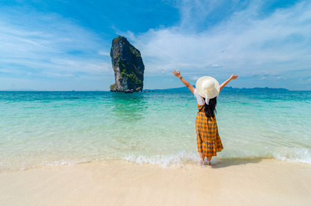 Koh Poda, women are happy, Krabi Thailandの写真素材