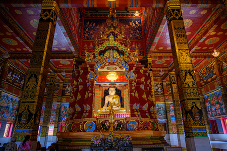 Buddha Wat Mahathat Wachiramongkol Wat Bang Thong In Krabi Province Thailand May 19, 2019のeditorial素材