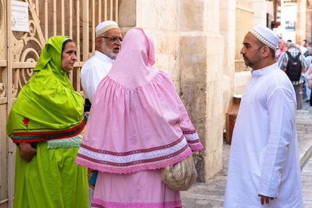 Jerusalem, Israel - 10.10.2018. Arabian people dressed in ethnical clothes on the streets of Jerusalem old city, Israel.のeditorial素材