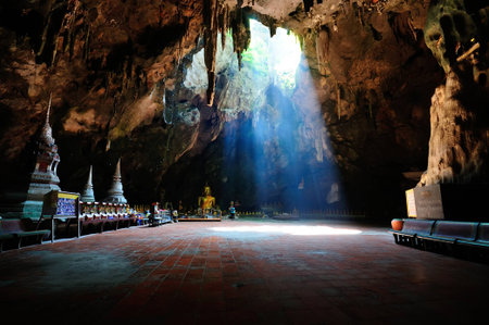 Khao Luang cave in Phetchaburi, Thailandのeditorial素材