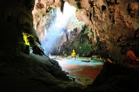 Khao Luang cave in Phetchaburi, Thailandのeditorial素材