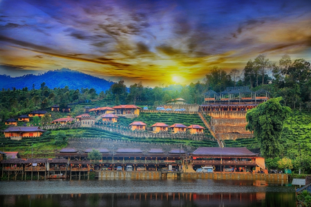 Mae Aw or Rak Thai Village in Pai district, a Chinese settlement in Mae Hong Son province, Northern Thailand. The village was established, and is still populated by Chinese Kuomintang refugees who escaped the communists in 1949.のeditorial素材