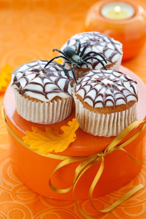 Halloween spider web cupcakeの写真素材