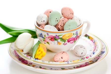 chocolate Easter eggs in bowl
