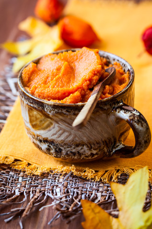 Pumpkin puree in a bowlの写真素材