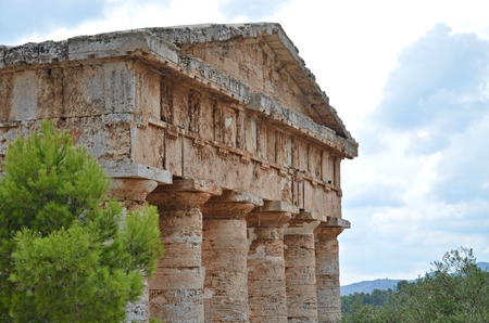 Detail of antique greek temple in Segesta, Sicily.の写真素材