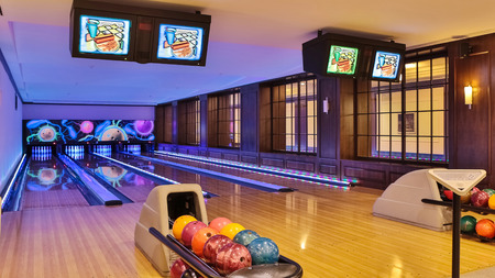 The inside shuts of the bowling centerの写真素材