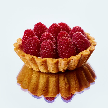 Home made tartlets with raspberries. の写真素材