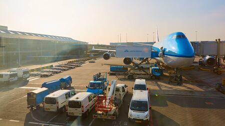 Amsterdam, Netherlands - March 11, 2016: KLM plane being loaded at Schiphol Airportのeditorial素材