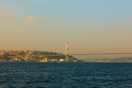 The Bosphorus Bridge connecting Europe and Asia.の写真素材