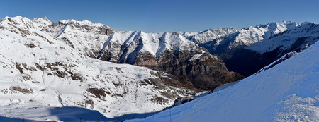Winter panorama of around Gavarnie-Gedre ski resort, the view is via Gavarnie Valley Surrounded with mountains of the Cirque de Gavarnie, Hautes-Pyrenees, Franceの写真素材